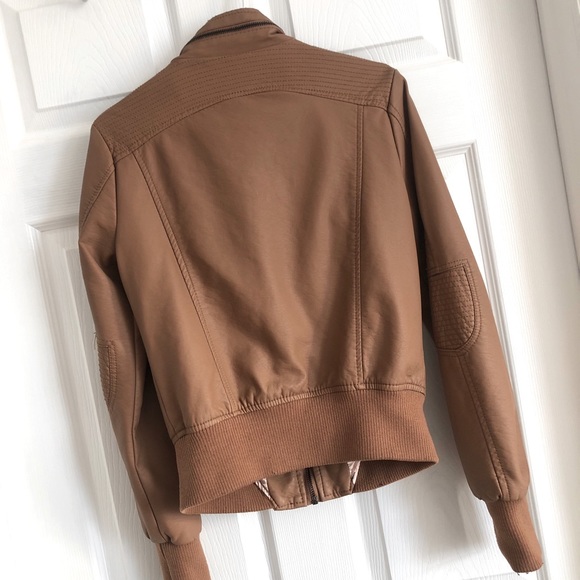 Ci Sono Leather Jacket w. BEAUTIFUL inside! - Picture 4 of 12